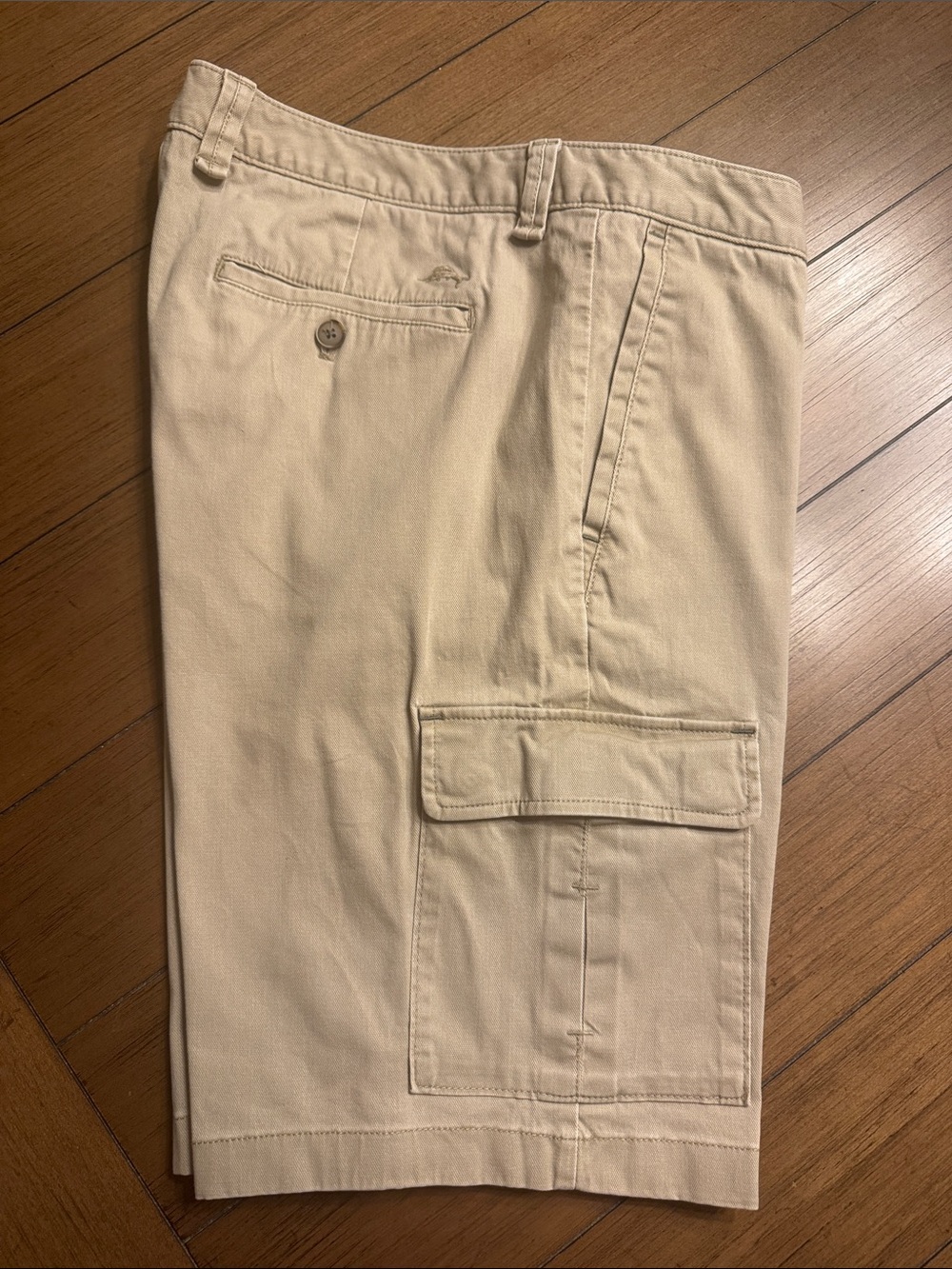 Tommy Bahama Coastal Key 10-Inch Cargo Shorts